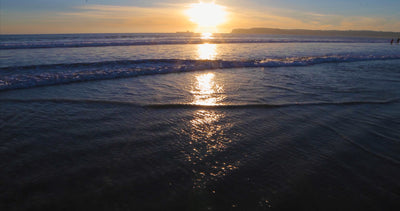 "Coronado Beach Sunset + Moonrise"1 HR 4K Nature Relaxation Video